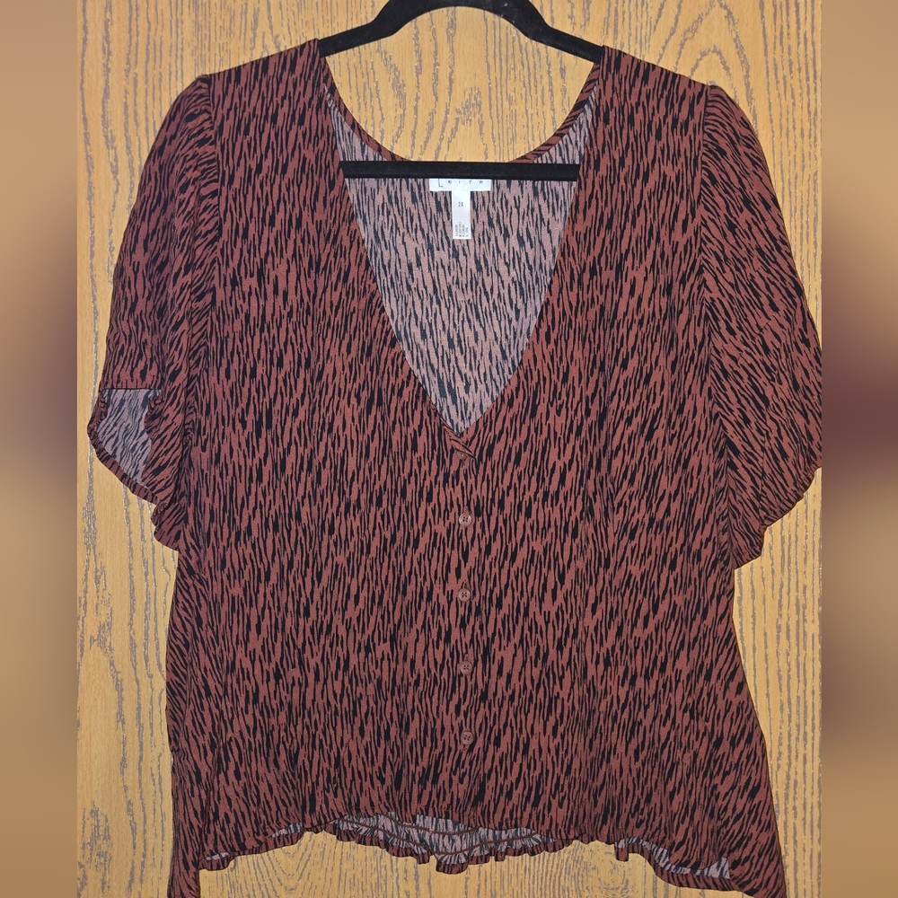 Leith Women's 100% Viscose Top